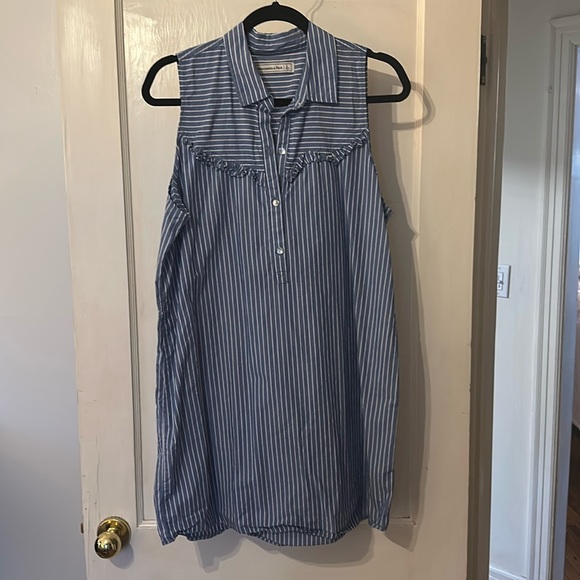Abercrombie and Fitch 1/2 button, striped dress - Picture 1 of 2